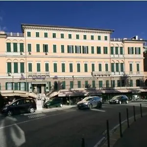 Hotell Mediterranee, Genua
