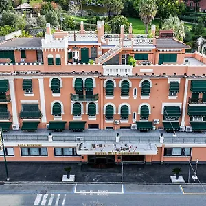 3* Aparthotel Rex